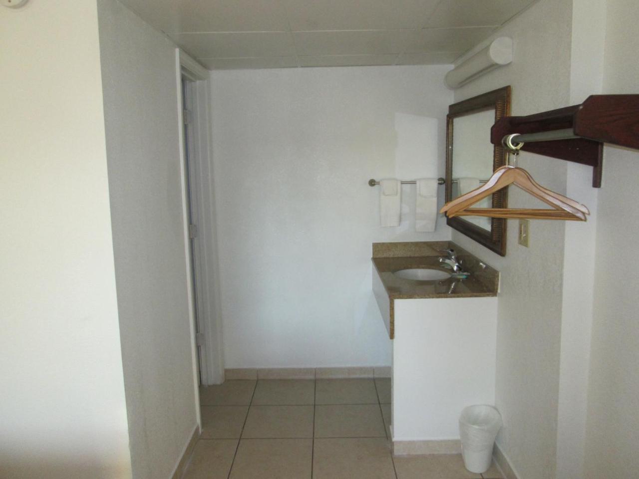 Budget Inn Cocoa Ngoại thất bức ảnh